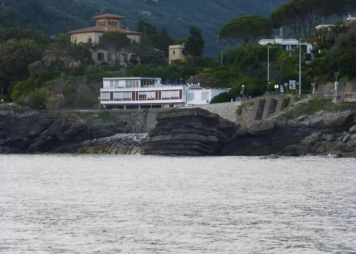 Hotel La Scogliera