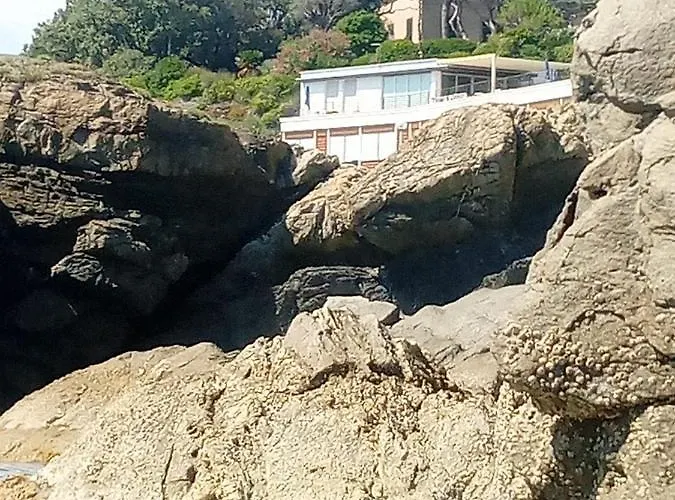 La Scogliera 2*